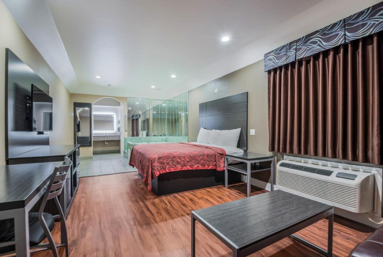Scottish Inns & Suites Iah Airport-Beltway 8 Aldine ภายนอก รูปภาพ